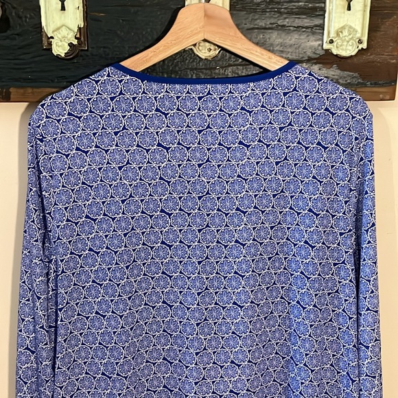 Chico’s Blue Blouse Top Size 2 Large - Picture 14 of 16